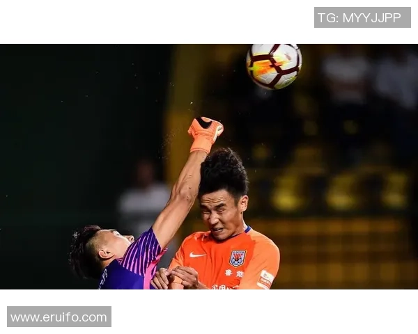 台北白队与韩国队激战正酣比分悬念迭起引发球迷热议 台北白队与韩国队激战正酣比分悬念迭起引发球迷热议