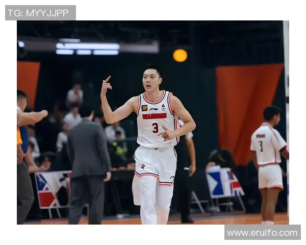 胡明轩：从篮球新星到国家队核心的成长之路与辉煌成就